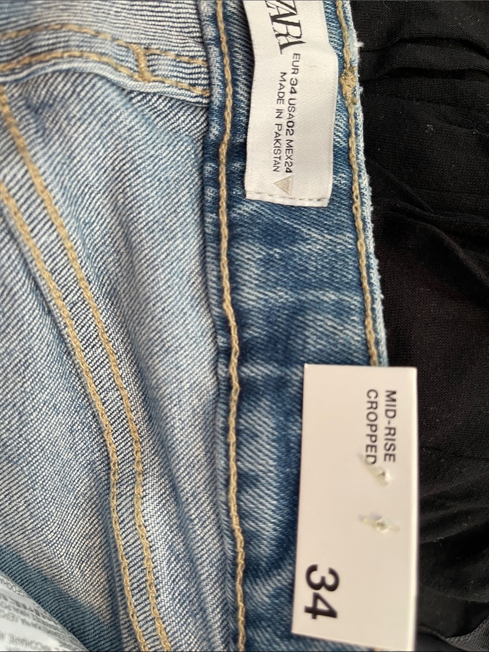 Zara Light Blue Mid-Rise Cropped Jeans
